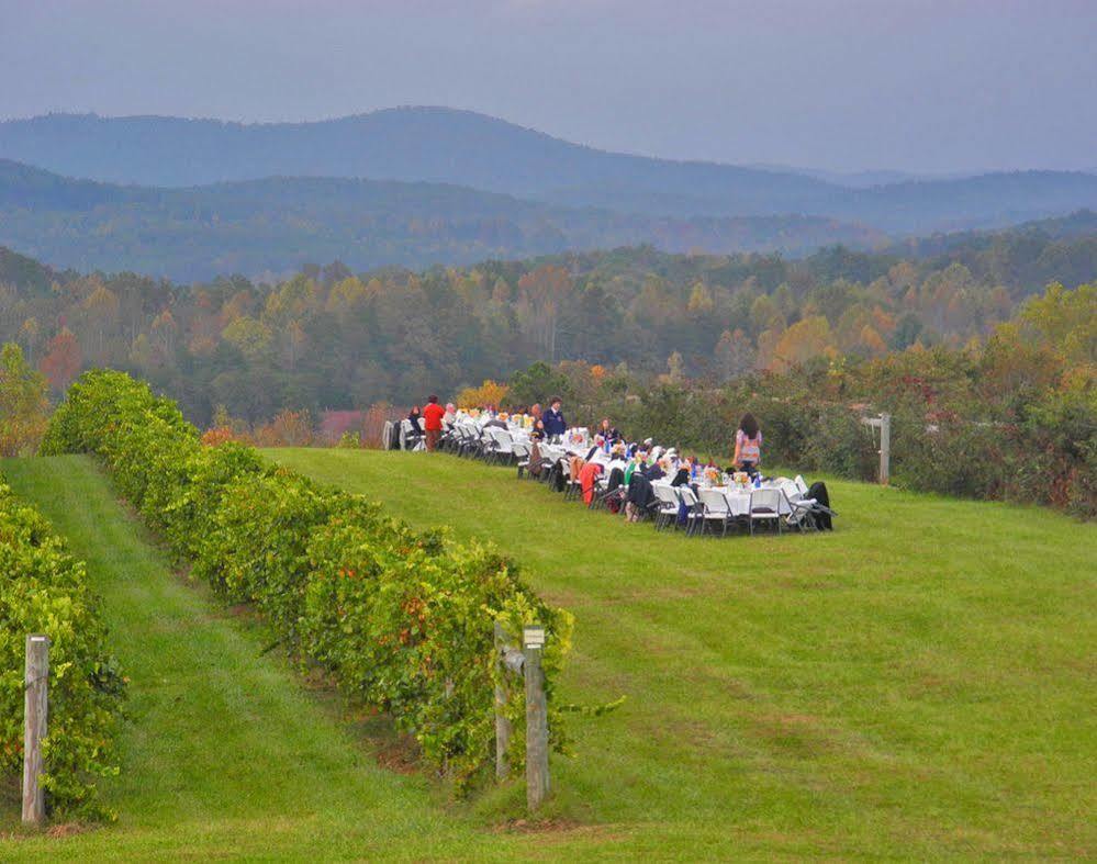 Beechwood Inn Clayton Exteriör bild